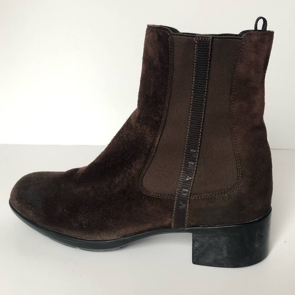 PRADA Brown Suede Boots